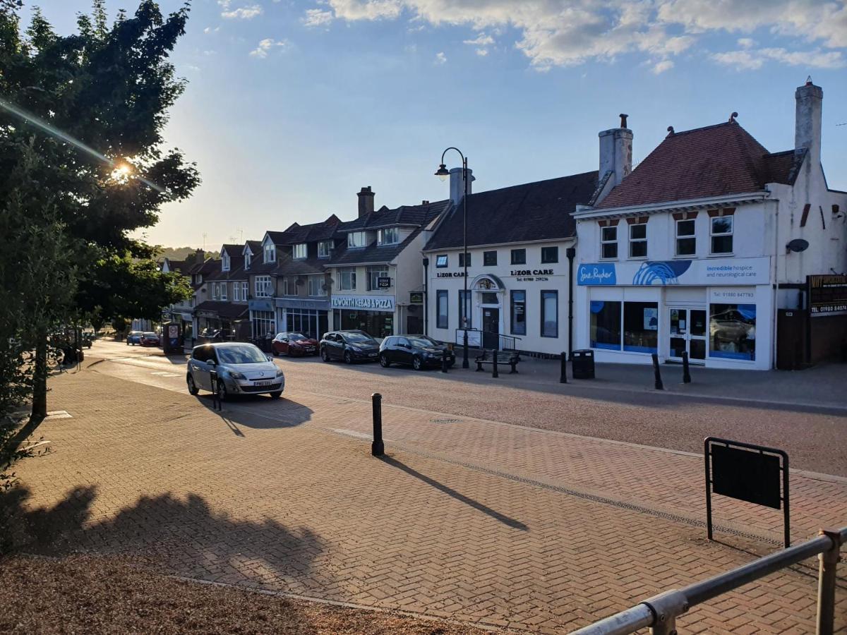 House 1905 - Self Catering Serviced Apartment Tidworth Exterior photo