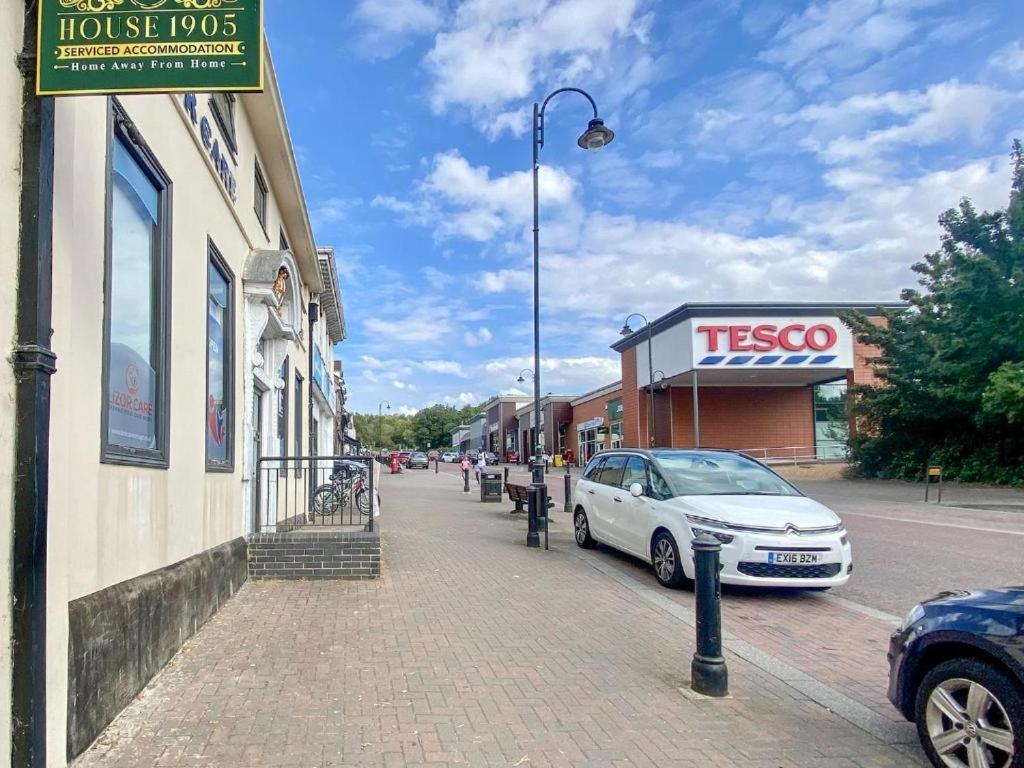 House 1905 - Self Catering Serviced Apartment Tidworth Exterior photo